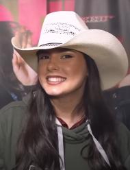 Ana Castela